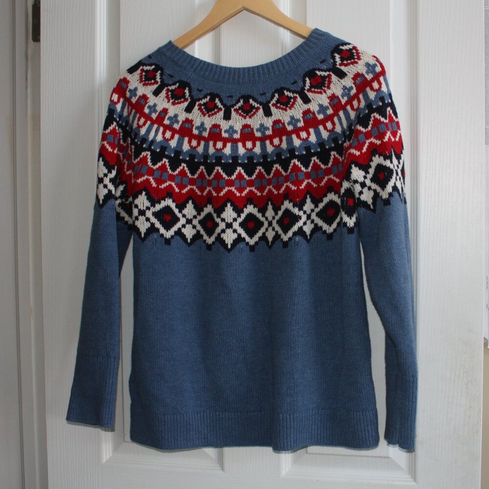 Chaps Women's Fair Isle Nordic Yoke Sweater - Blue/Red/White - Size Medium EUC
